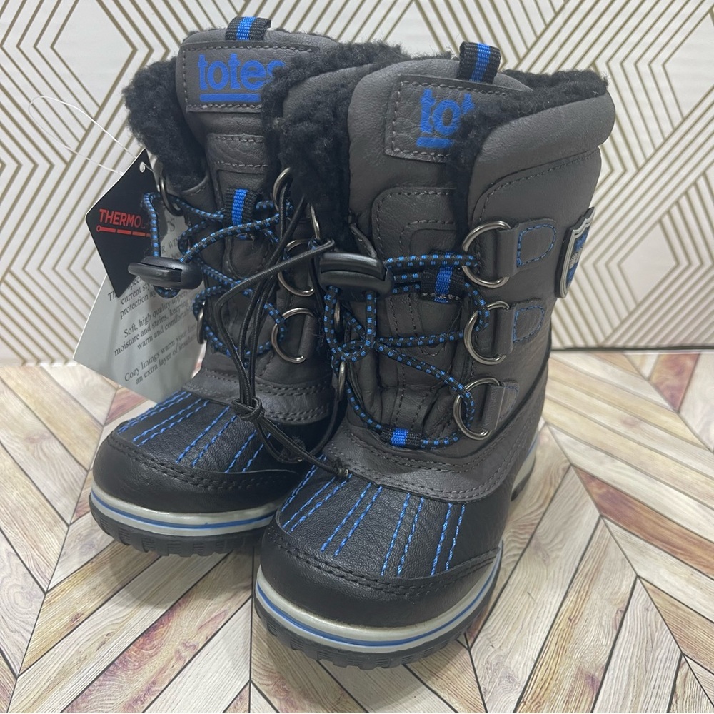 Totes David Snow Boots‎ Size 6M G11